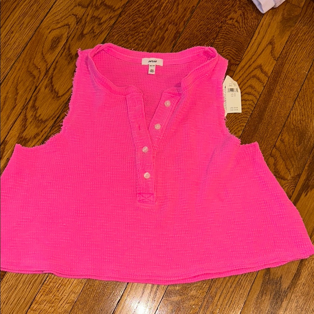 Aerie NWT hot pink sleeveless crop top - size xs